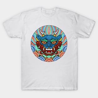 Minhwa: Dragon Face on Shield A Type T-Shirt